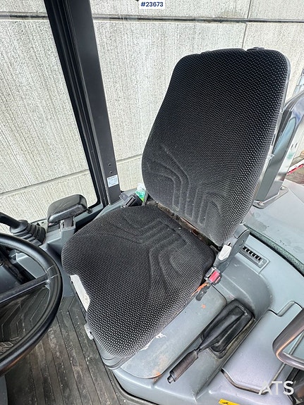 Volvo  L30GS Hjullaster m/ skuffe, pallegaffel og skjær - 1700 timer 12 of 30