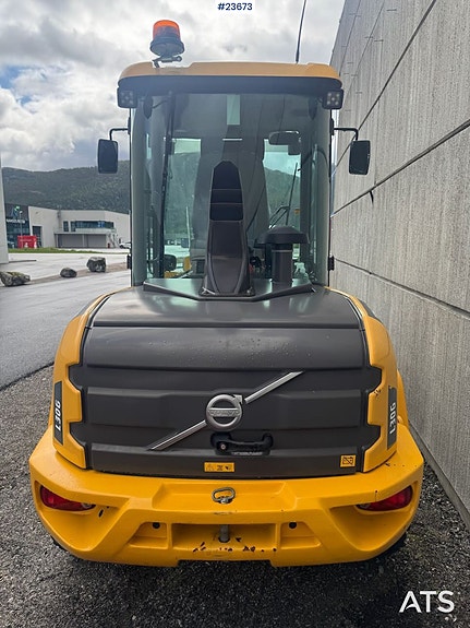 Volvo  L30GS Hjullaster m/ skuffe, pallegaffel og skjær - 1700 timer 9 of 30