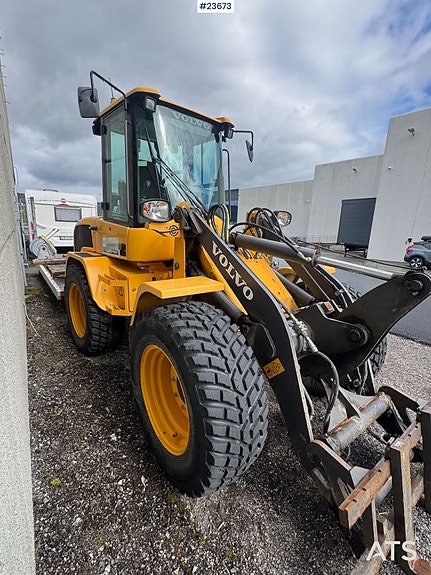 Volvo  L30GS Hjullaster m/ skuffe, pallegaffel og skjær - 1700 timer 5 of 30