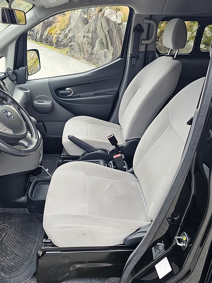 Nissan e-NV200 13 of 22