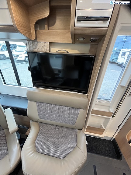 Carthago C-Tourer I 150 QB. Mercedes Benz 30 of 30