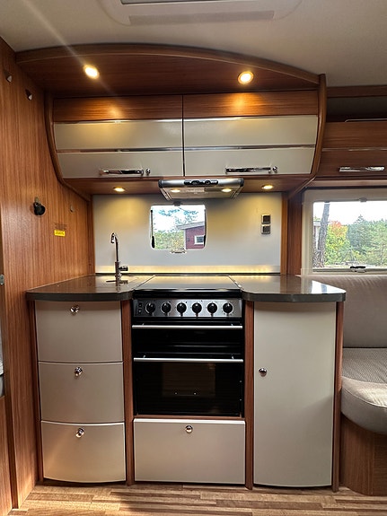Adria Alpina 763UK 10 of 30