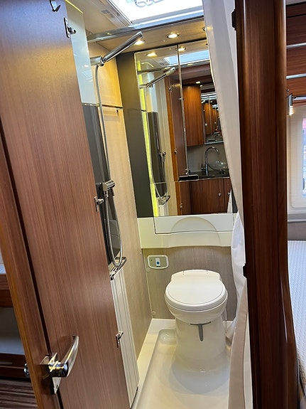 Adria Alpina 763UK 17 of 30