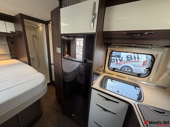 Bürstner BT 6851-55 EDITION-MARKISE SYKKELSTATIV-QUEENBED-SEPARAT DUSJ OG DO++ 26 of 30