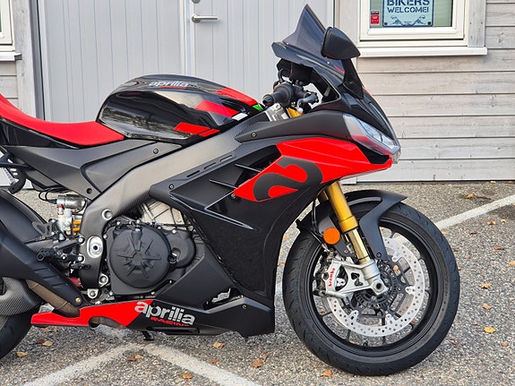 Aprilia RSV4 Factory ** NY STORSERVICE/SE DENNE ** 16 of 27