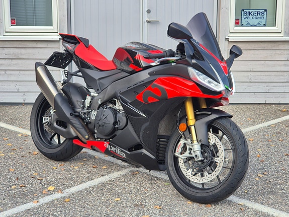 Aprilia RSV4 Factory ** NY STORSERVICE/SE DENNE ** 13 of 27