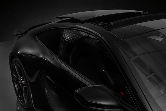 Porsche 911 Carrera 4 GTS 3 of 30