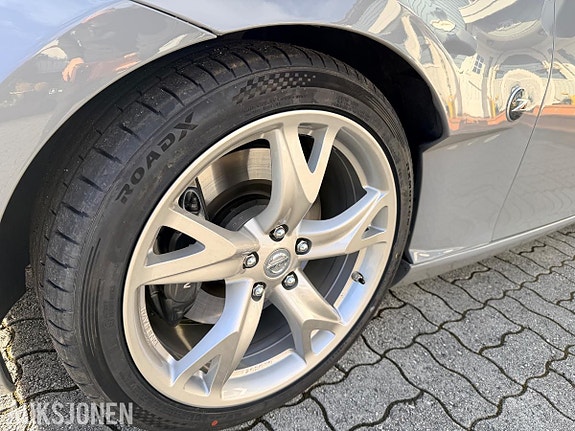 Nissan 370 Z 10 of 15