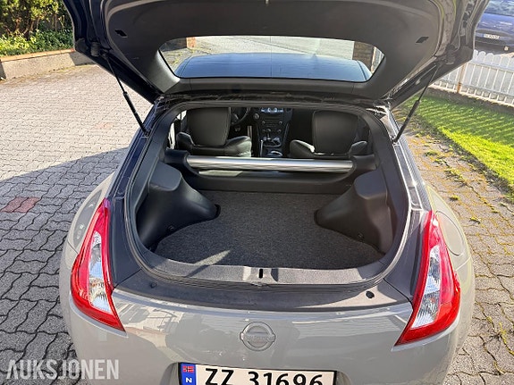 Nissan 370 Z 9 of 15