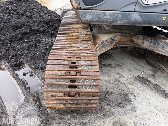 Hitachi Zx225 4 of 30