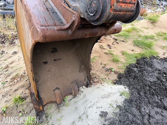 Hitachi Zx225 27 of 30