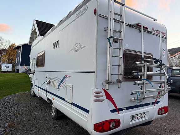 Dethleffs Advantage | 6senger | 128HK | kun 70,000 km | mye utstyr | høstpris 3 of 24