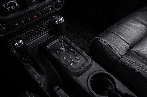 Jeep Wrangler 23 of 30