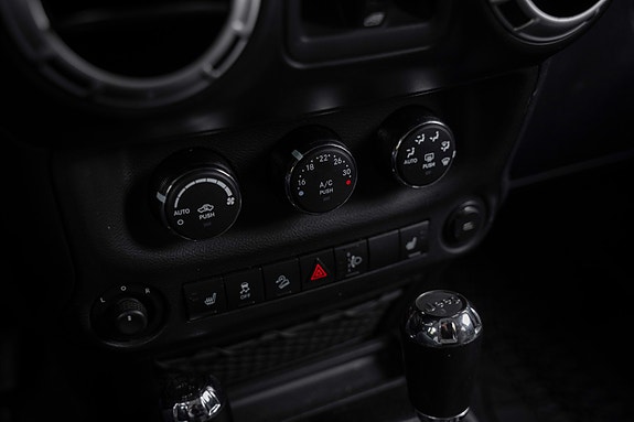 Jeep Wrangler 25 of 30