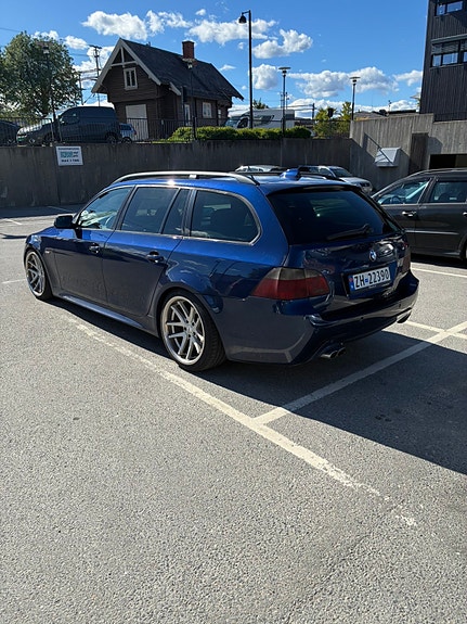 BMW 525d 4 of 13