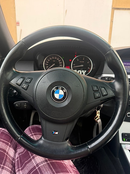 BMW 525d 8 of 13