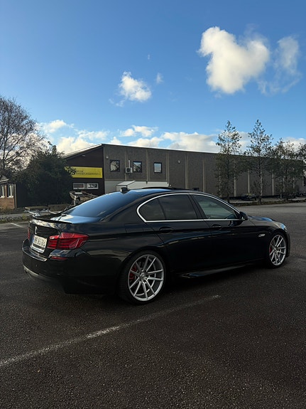 BMW 525d 3 of 30