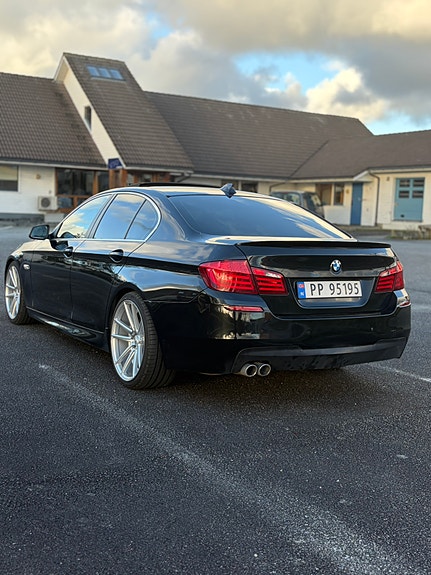 BMW 525d 18 of 30
