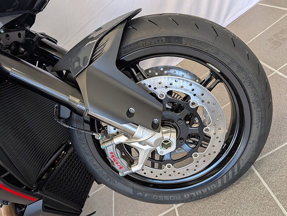 QJ Motor SRK921 - Brutal Streetfighter! 28 of 30