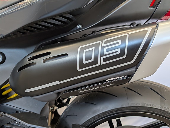 QJ Motor SRK921 - Brutal Streetfighter! 20 of 30
