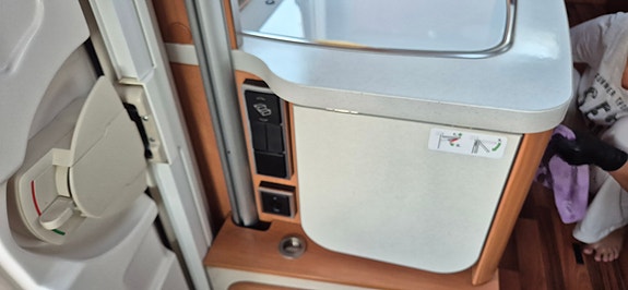 Hymer Exsis 578 24 of 30