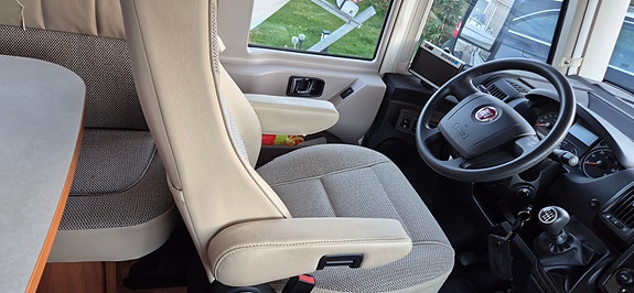 Hymer Exsis 578 13 of 30