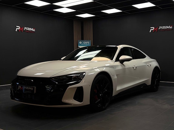 Audi e-tron GT 11 of 30