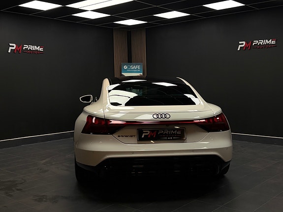 Audi e-tron GT 20 of 30
