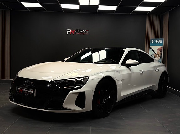 Audi e-tron GT 2 of 30