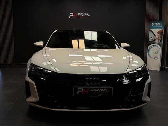 Audi e-tron GT 8 of 30