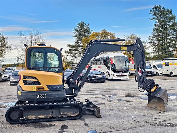 Volvo ECR58D, 2017 Mod, 4645 timer, Rototilt, S50-Freste, pusseskuff, ny sertifisering. 6 of 30