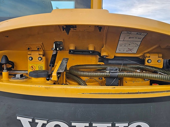 Volvo ECR58D, 2017 Mod, 4645 timer, Rototilt, S50-Freste, pusseskuff, ny sertifisering. 23 of 30