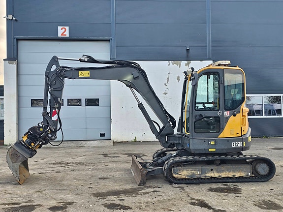 Volvo ECR58D, 2017 Mod, 4645 timer, Rototilt, S50-Freste, pusseskuff, ny sertifisering. 2 of 30