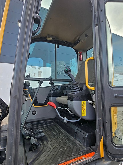 Volvo ECR58D, 2017 Mod, 4645 timer, Rototilt, S50-Freste, pusseskuff, ny sertifisering. 24 of 30