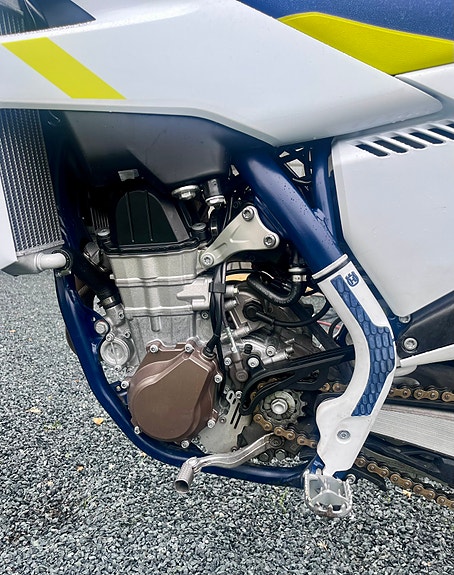Husqvarna FS 450 8 of 19