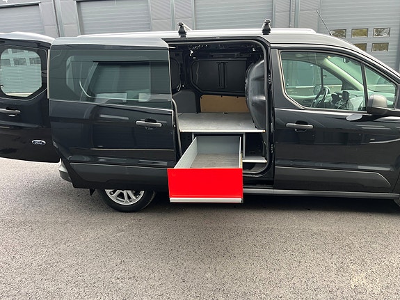 Ford Transit Connect 10 of 24