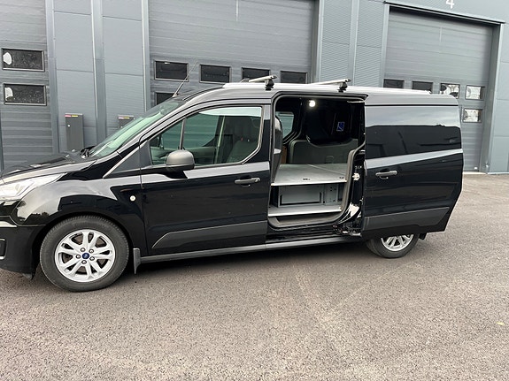 Ford Transit Connect 15 of 24