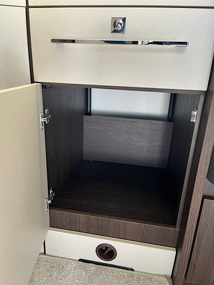 Benimar Tessoro 468 15 of 30