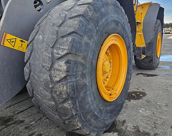 Volvo L120F, 2008 Mod, 3. og 4. funksjon, Spakstyring, ny sertifisering og ny service. 20 of 30