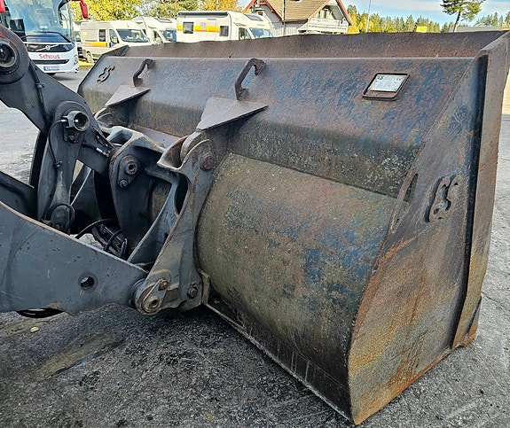 Volvo L120F, 2008 Mod, 3. og 4. funksjon, Spakstyring, ny sertifisering og ny service. 16 of 30