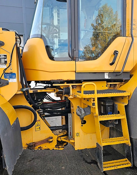 Volvo L120F, 2008 Mod, 3. og 4. funksjon, Spakstyring, ny sertifisering og ny service. 23 of 30