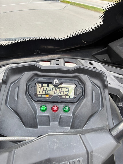 Can-Am 650 Max XT 9 of 9