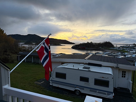 Kip vogn med spikertelt på Våberg Camping 15 of 22