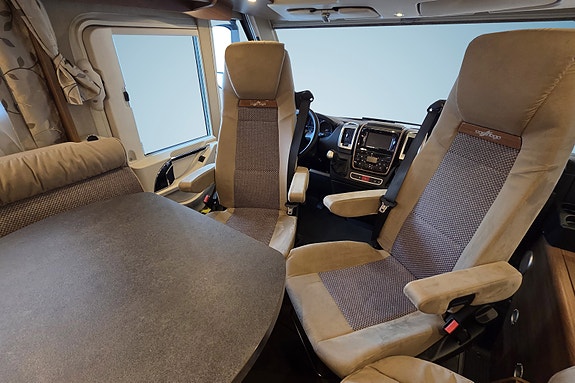 Carthago C-Tourer I 150 | AUT | S + V HJUL | SOLCELLE 14 of 30