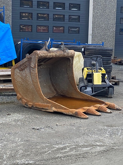 Hitachi ZX 250-5 8 of 10