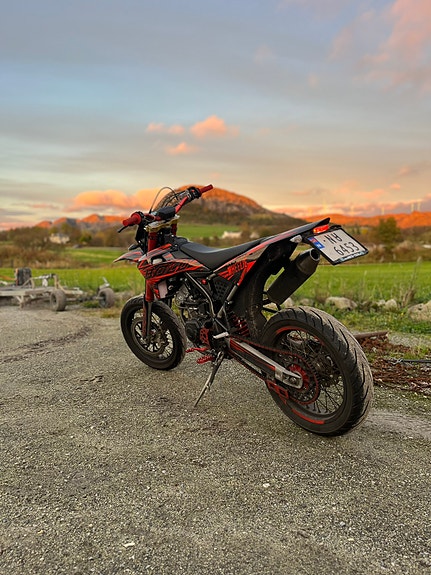 Fantic XMF 125 3 of 9