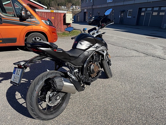 VOGE R625 4 of 10