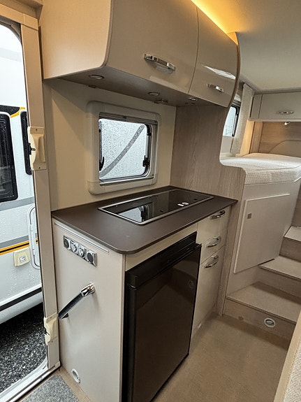Bürstner Nexxo Van T 620 G 2,2/140 HK 9 trinn automat 25 of 30
