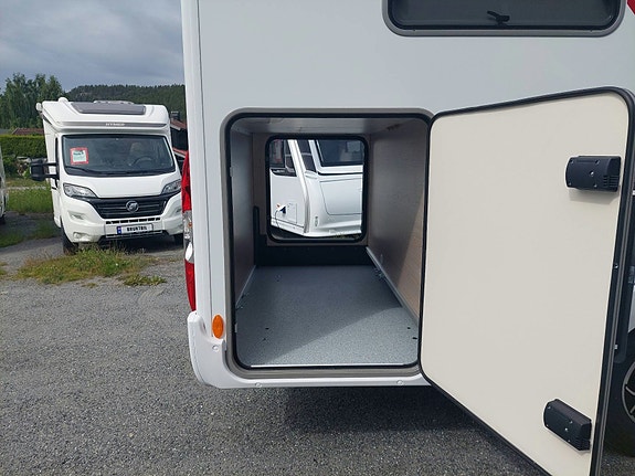 Bürstner Nexxo Van T 620 G 2,2/140 HK 9 trinn automat 13 of 30