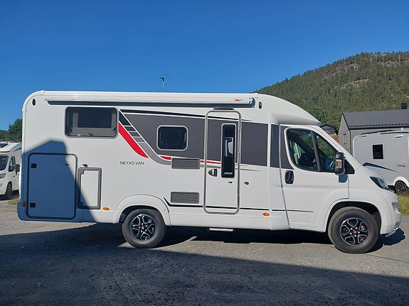 Bürstner Nexxo Van T 620 G 2,2/140 HK 9 trinn automat 2 of 30
